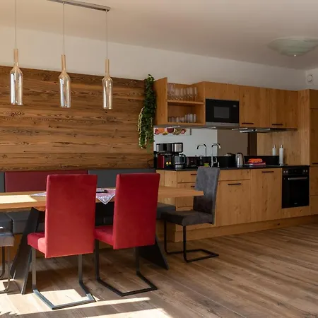 Adlerhorst 2 Zell Am With Private Sauna And In Summer Zell Am Kaprun Summercard Daire *