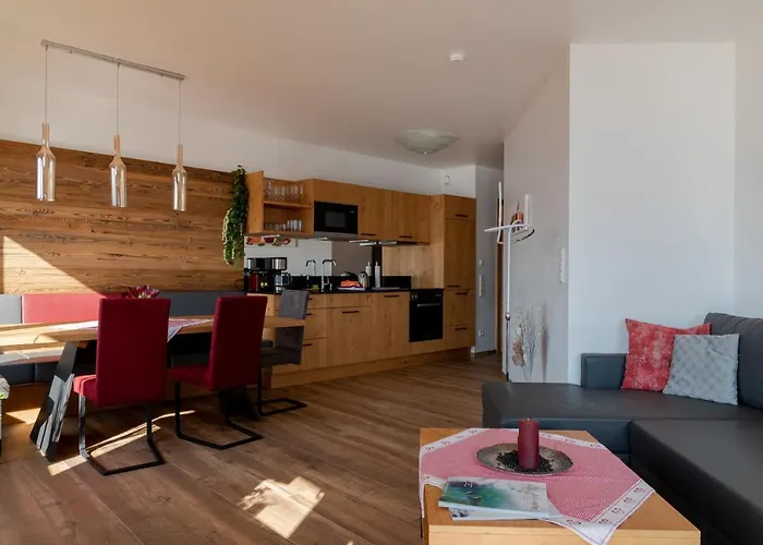 Adlerhorst 2 Zell Am With Private Sauna And In Summer Zell Am Kaprun Summercard 公寓 *