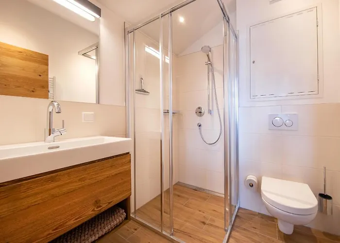 公寓 Adlerhorst 2 Zell Am With Private Sauna And In Summer Zell Am Kaprun Summercard