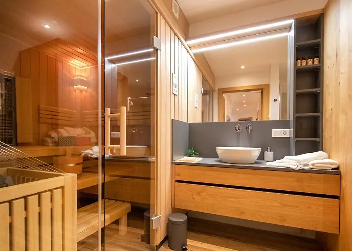 Adlerhorst 2 Zell Am With Private Sauna And In Summer Zell Am Kaprun Summercard 公寓
